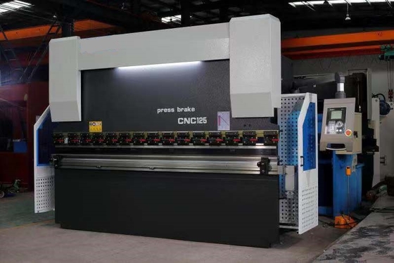 WC67K-300/3200 CNC Hydraulic Press Brake Delem 66T 300 Ton 10' Hydraulic Cnc Bending Machine